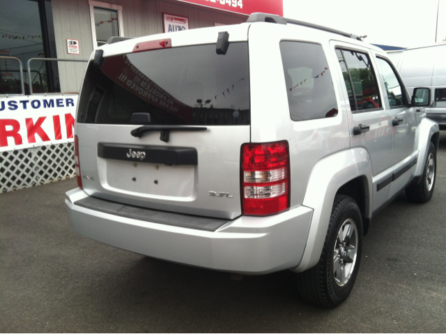 Jeep Liberty 2008 photo 1