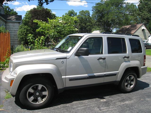 Jeep Liberty 2008 photo 1