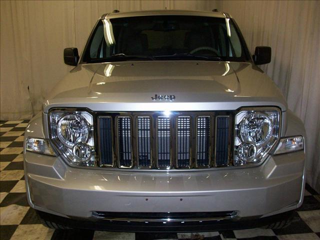 Jeep Liberty 2008 photo 4