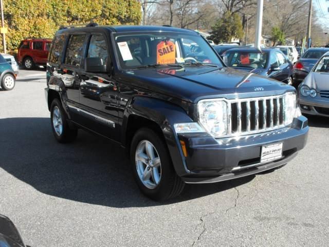 Jeep Liberty 2008 photo 3