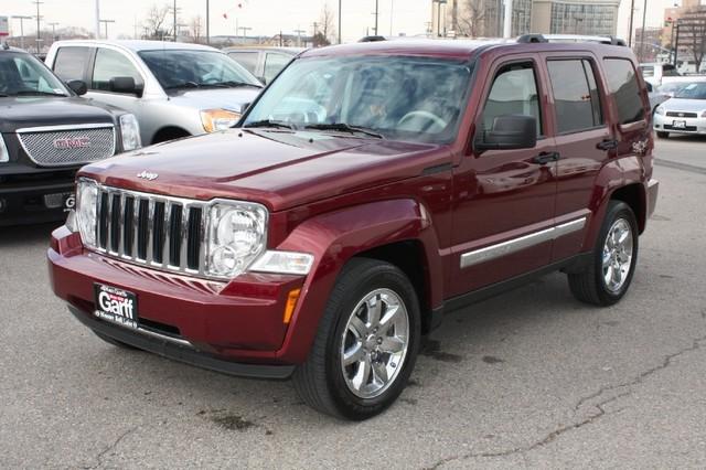 Jeep Liberty 2008 photo 2