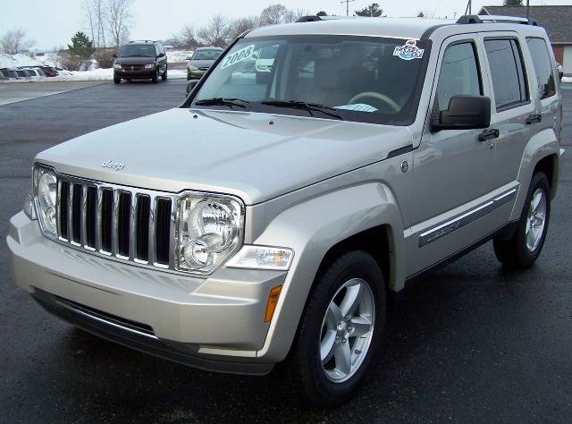 Jeep Liberty 2008 photo 2