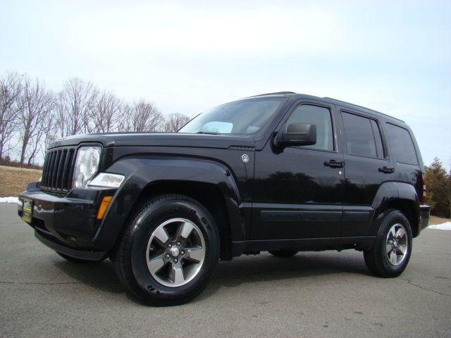 Jeep Liberty 2008 photo 4