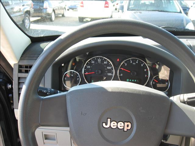 Jeep Liberty 2008 photo 1