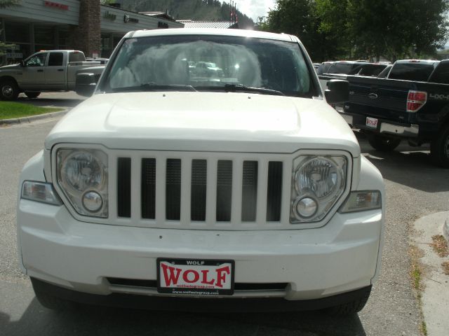 Jeep Liberty 2009 photo 4