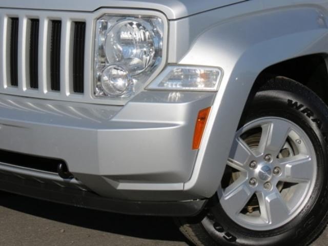 Jeep Liberty 2009 photo 1