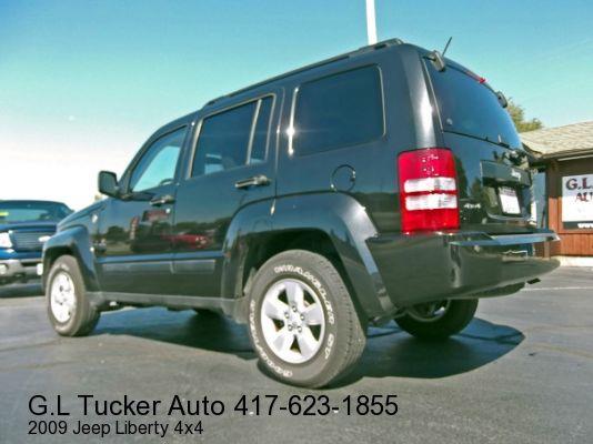 Jeep Liberty 2009 photo 1