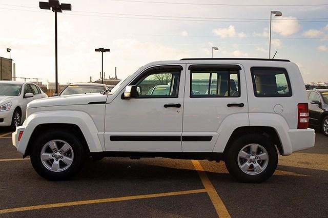 Jeep Liberty 2009 photo 5