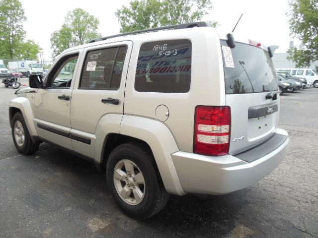 Jeep Liberty 2009 photo 1