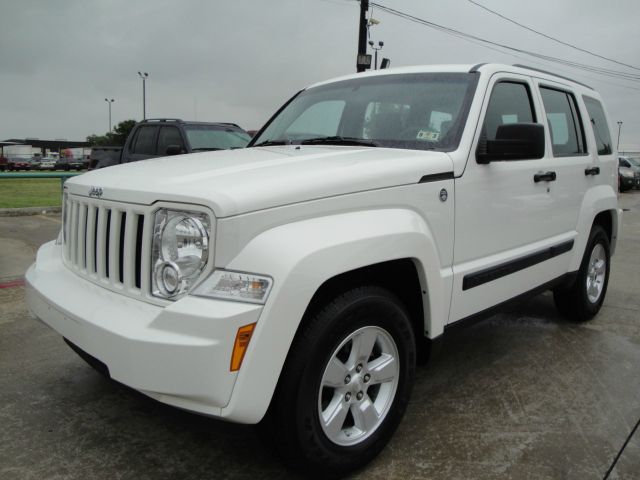 Jeep Liberty 2009 photo 25