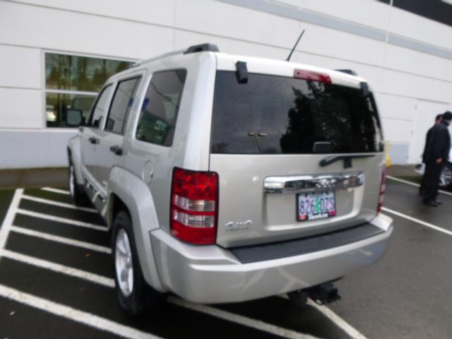 Jeep Liberty 2009 photo 1