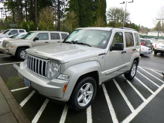 Jeep Liberty 2009 photo 3