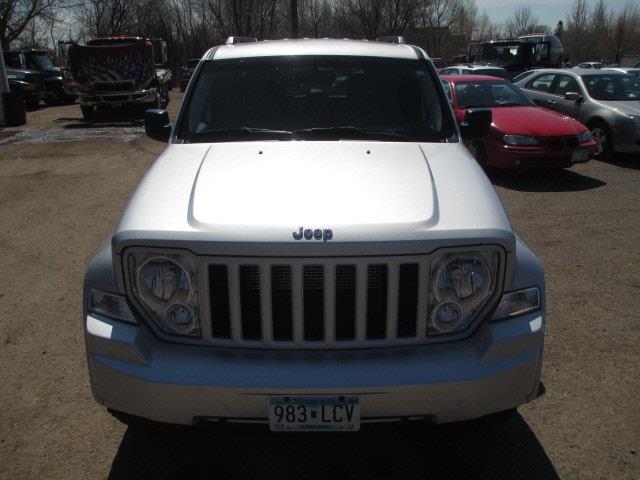 Jeep Liberty 2009 photo 4