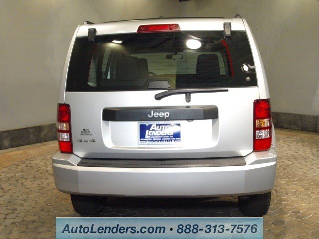 Jeep Liberty 2009 photo 4