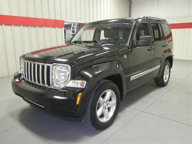 Jeep Liberty 2009 photo 2