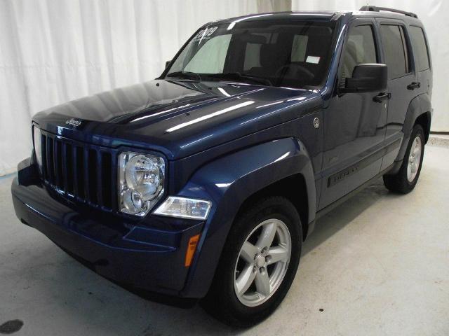 Jeep Liberty 2009 photo 2