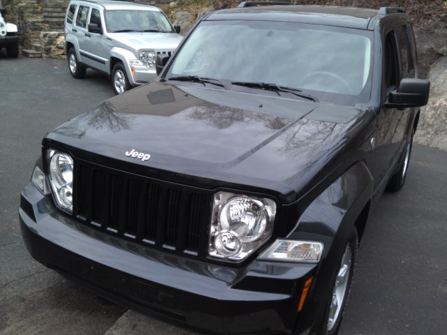 Jeep Liberty 2009 photo 5