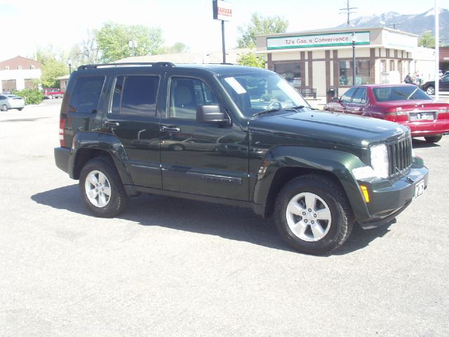 Jeep Liberty 2010 photo 3