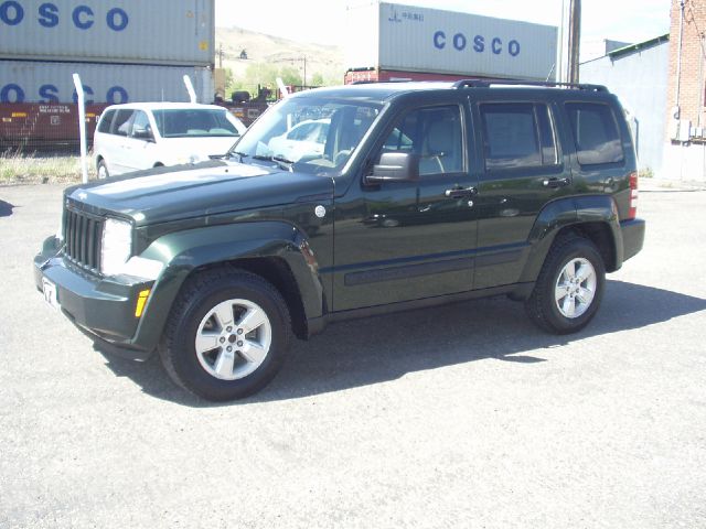 Jeep Liberty 2010 photo 7