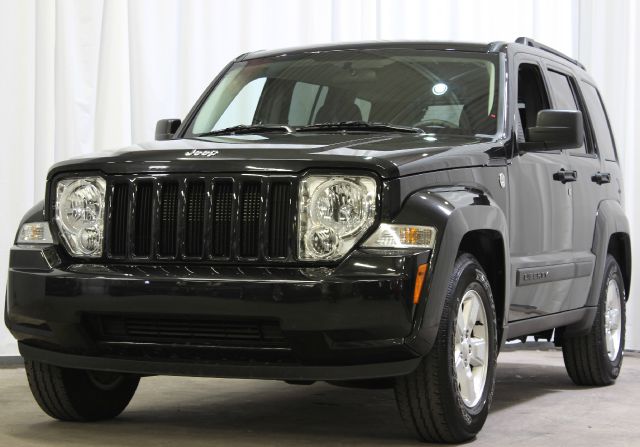 Jeep Liberty 2010 photo 1