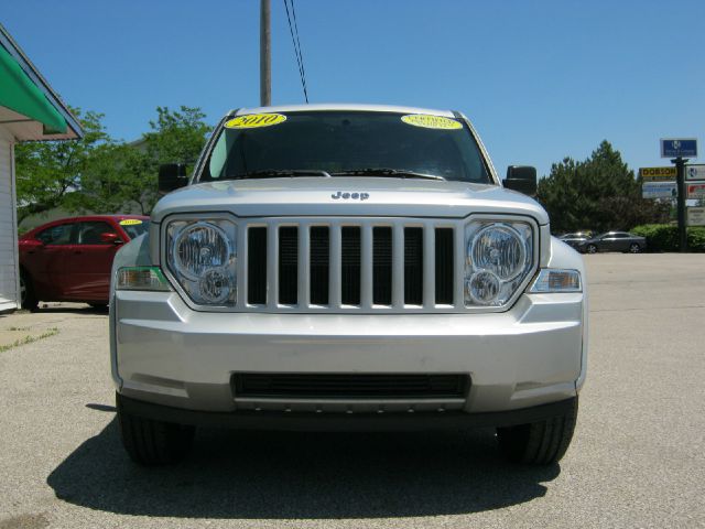 Jeep Liberty 2010 photo 3