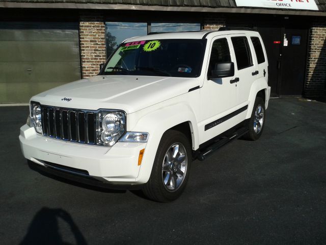 Jeep Liberty Super SUV