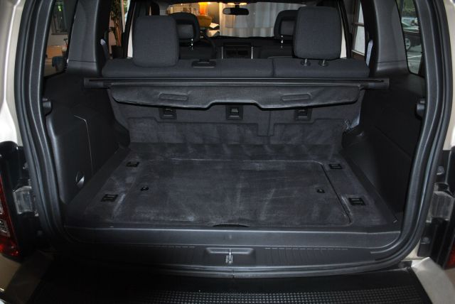 Jeep Liberty 2010 photo 5