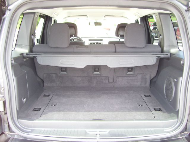 Jeep Liberty 2011 photo 4