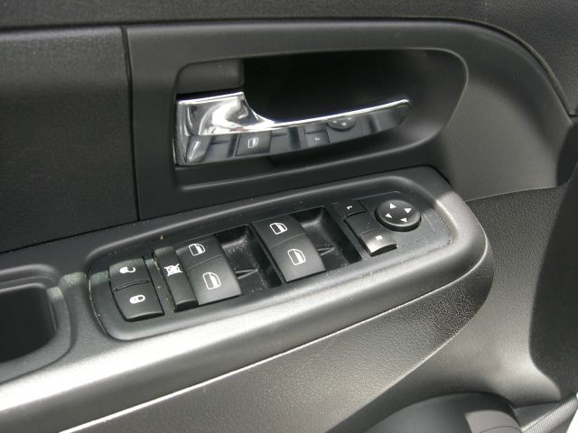 Jeep Liberty 2011 photo 4