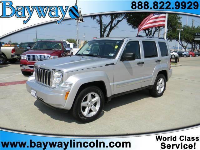 Jeep Liberty 2011 photo 3