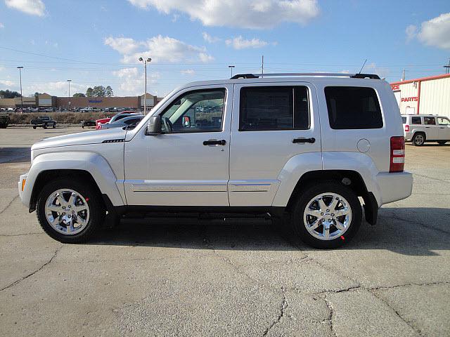 Jeep Liberty 2011 photo 1