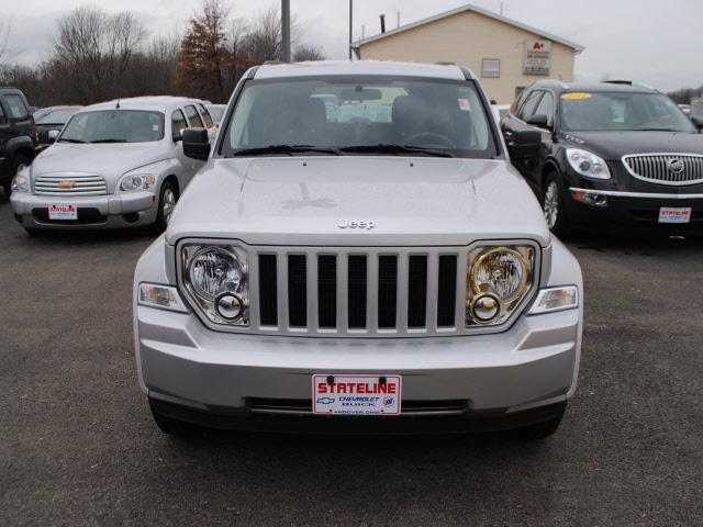 Jeep Liberty 2011 photo 1