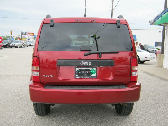 Jeep Liberty 2011 photo 3