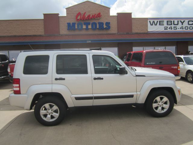 Jeep Liberty 2011 photo 3