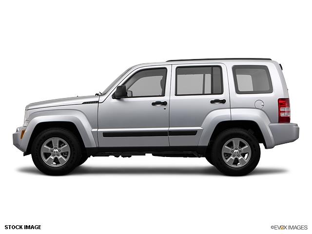 Jeep Liberty 2012 photo 2