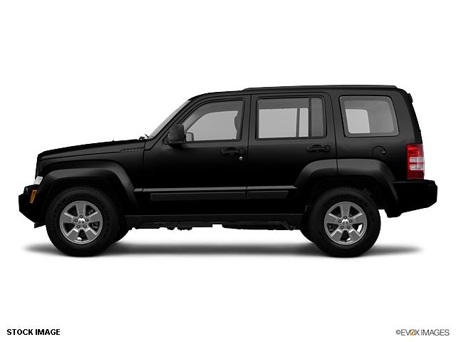 Jeep Liberty 2012 photo 2