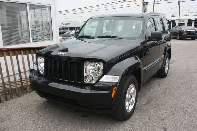 Jeep Liberty 2012 photo 4