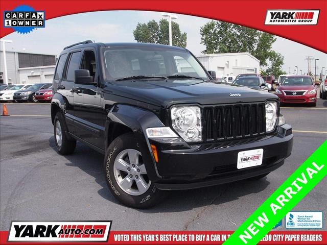 Jeep Liberty 2012 photo 3