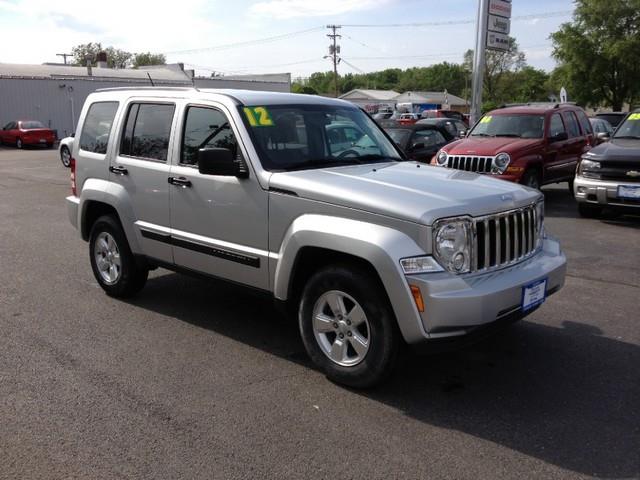 Jeep Liberty 2012 photo 6