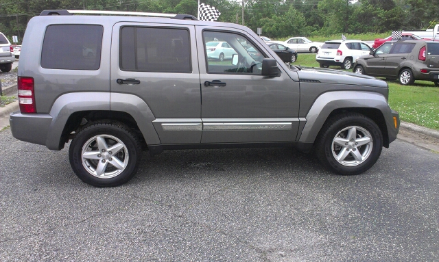 Jeep Liberty Unknown SUV