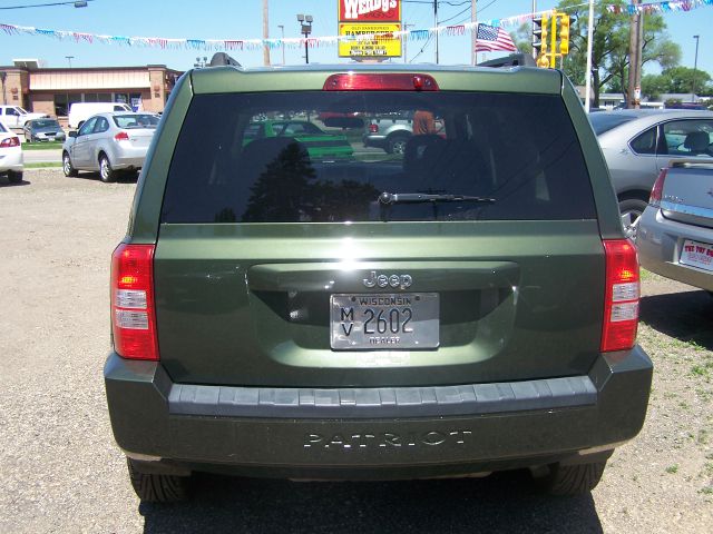 Jeep Patriot 2008 photo 2