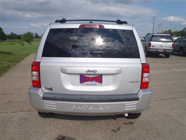 Jeep Patriot 2008 photo 2