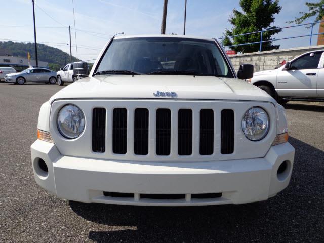 Jeep Patriot 2008 photo 1