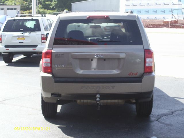 Jeep Patriot 2008 photo 2