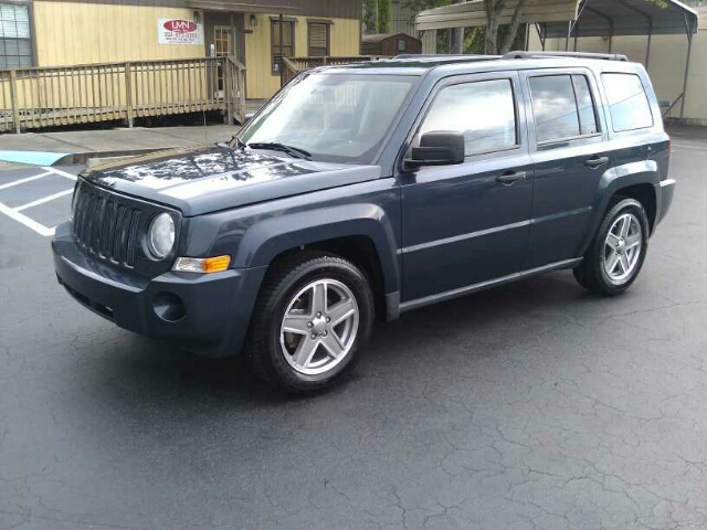 Jeep Patriot 2008 photo 2