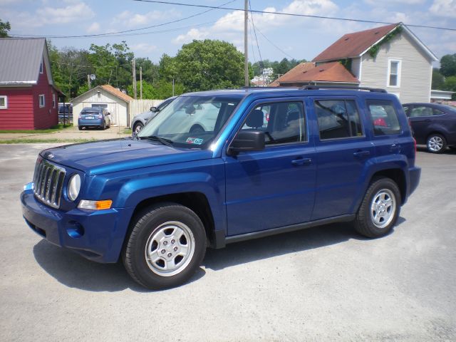 Jeep Patriot 2010 photo 1