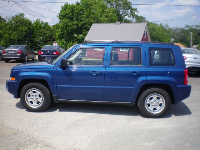 Jeep Patriot 2010 photo 10