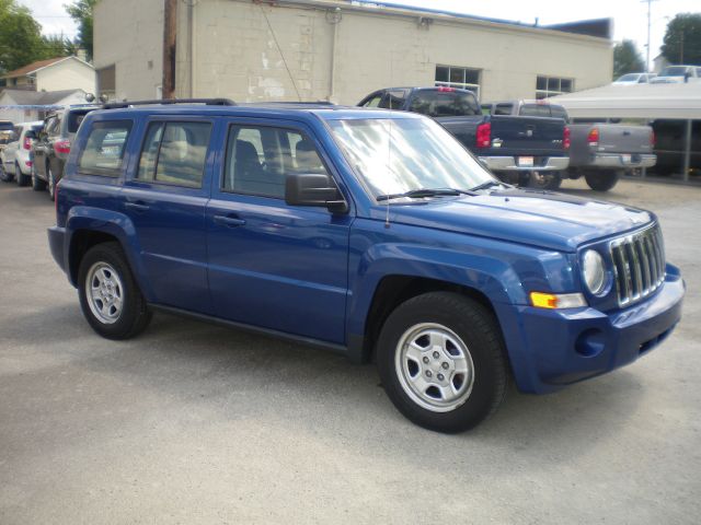 Jeep Patriot 2010 photo 15