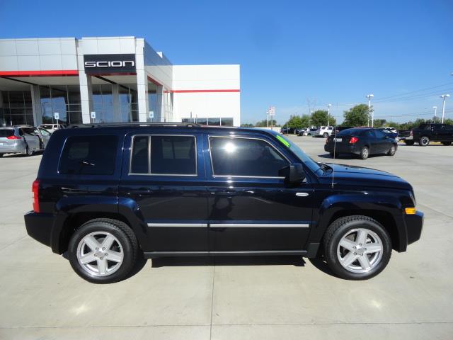 Jeep Patriot 2010 photo 3