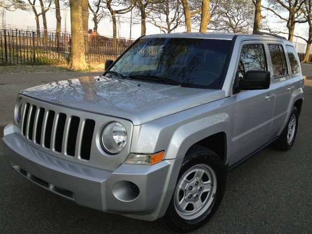 Jeep Patriot 2010 photo 12